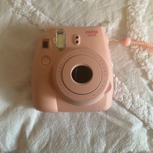 INSTAX POLAROID CAMERA